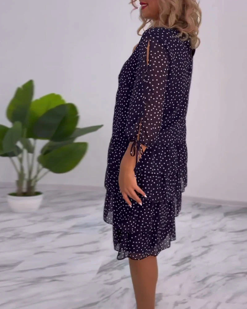 Camilla™ - Robe à Pois Superposée Festive